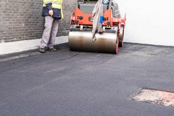 Best Recycled Asphalt Driveway Installation  in Edgerton, KS